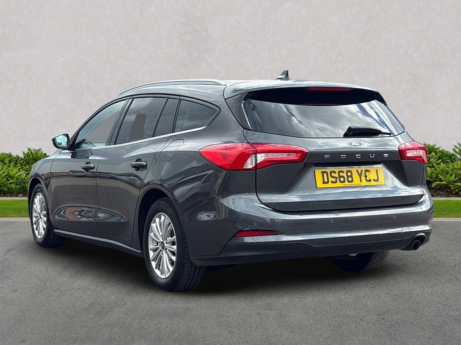 Used Ford Focus 2018 for sale - 76040731: Photo 2