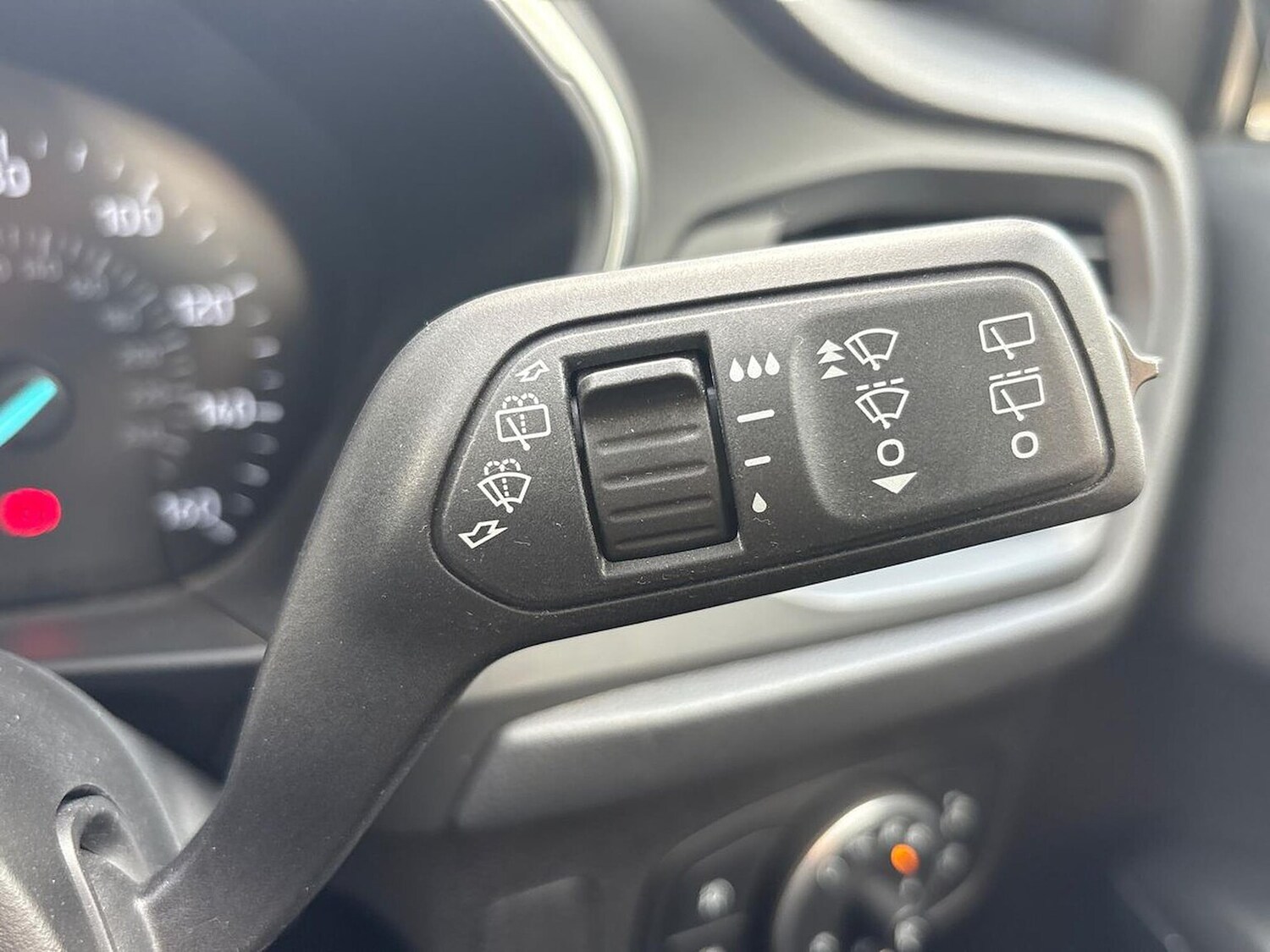 Used Ford Focus 2018 for sale - 76040731: Photo 29