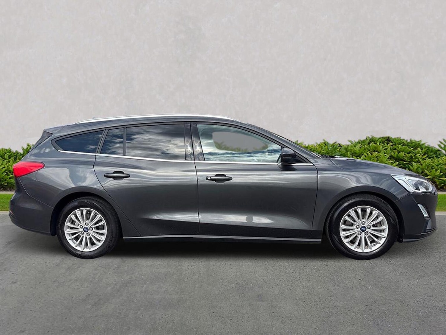 Used Ford Focus 2018 for sale - 76040731: Photo 3