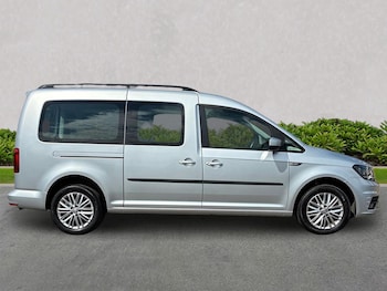 Used Volkswagen Caddy Maxi Life 2019 for sale - 79342502: Photo