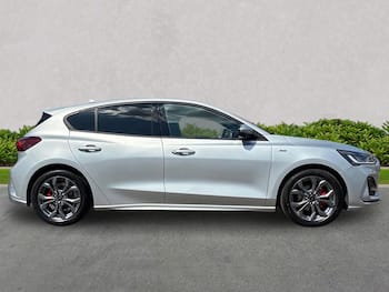 Used Ford Focus 2026 for sale - 79779570: Photo