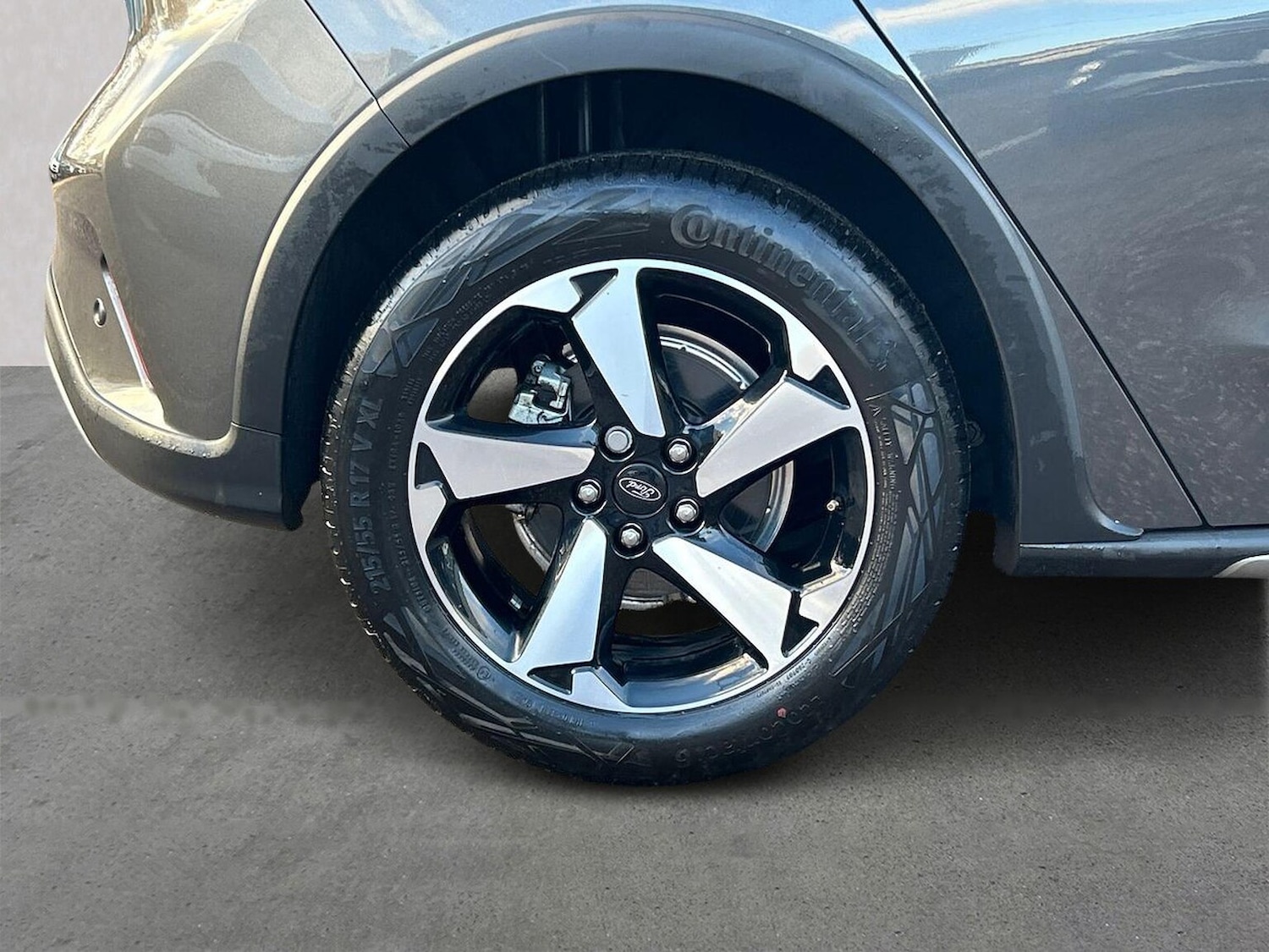 Used Ford Focus 2023 for sale - 76699432: Photo 6