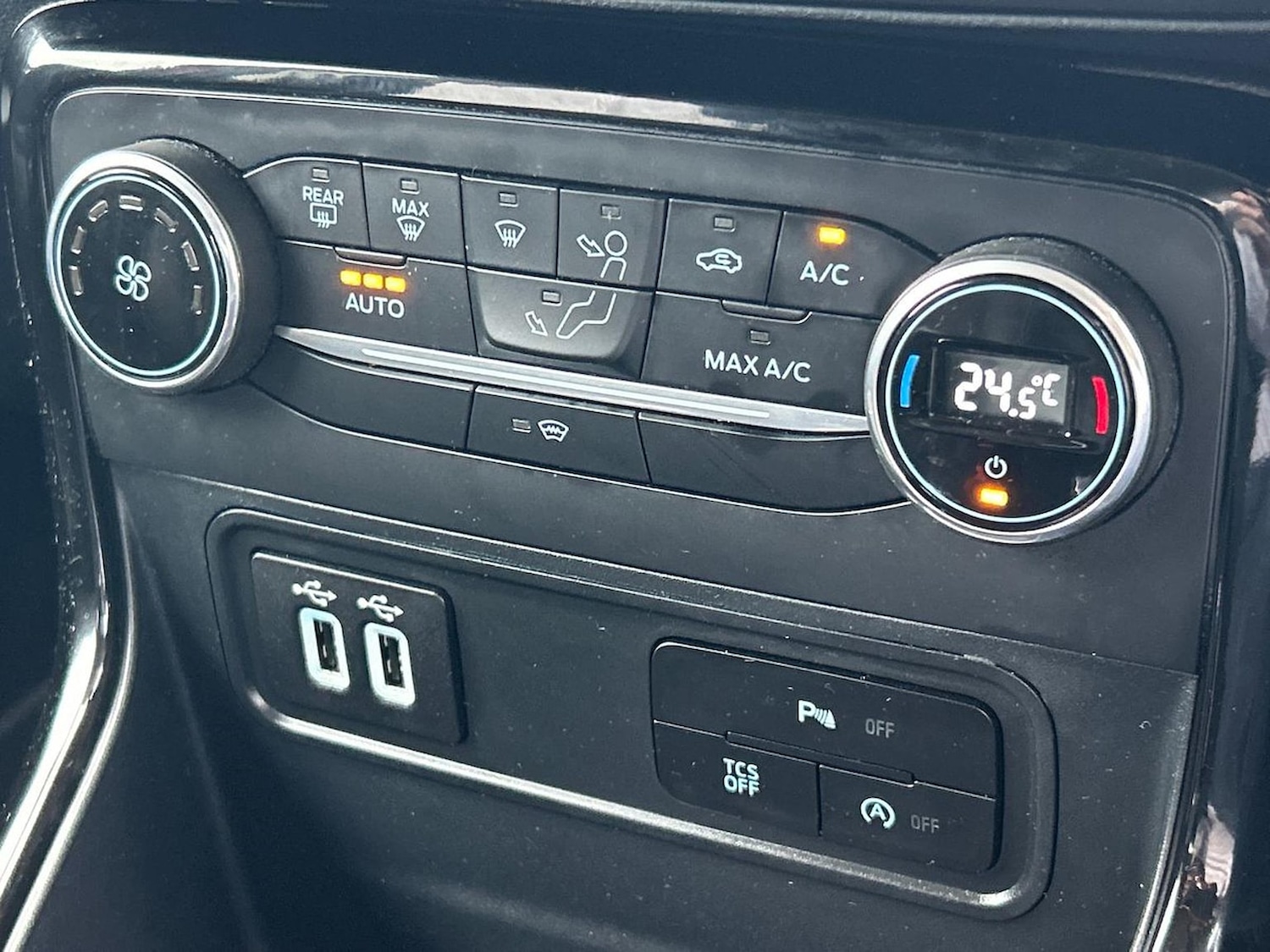 Used Ford Ecosport 2018 for sale - 76471080: Photo 12