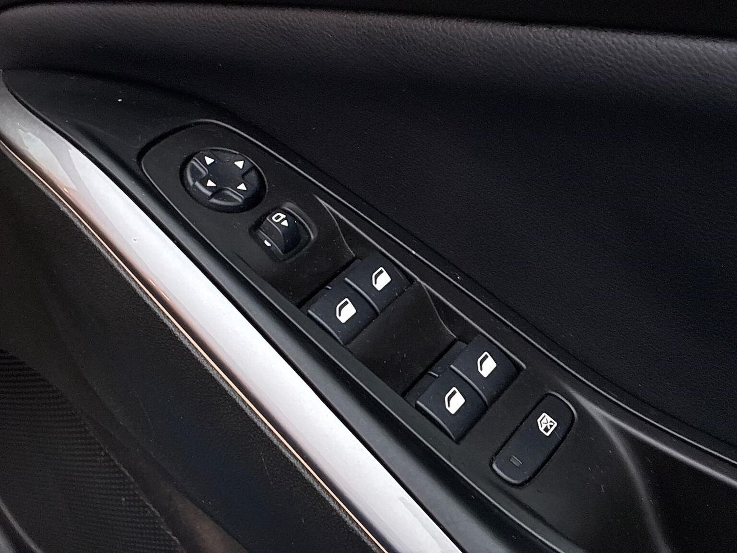 Used Vauxhall Grandland 2022 for sale - 76951235: Photo 21