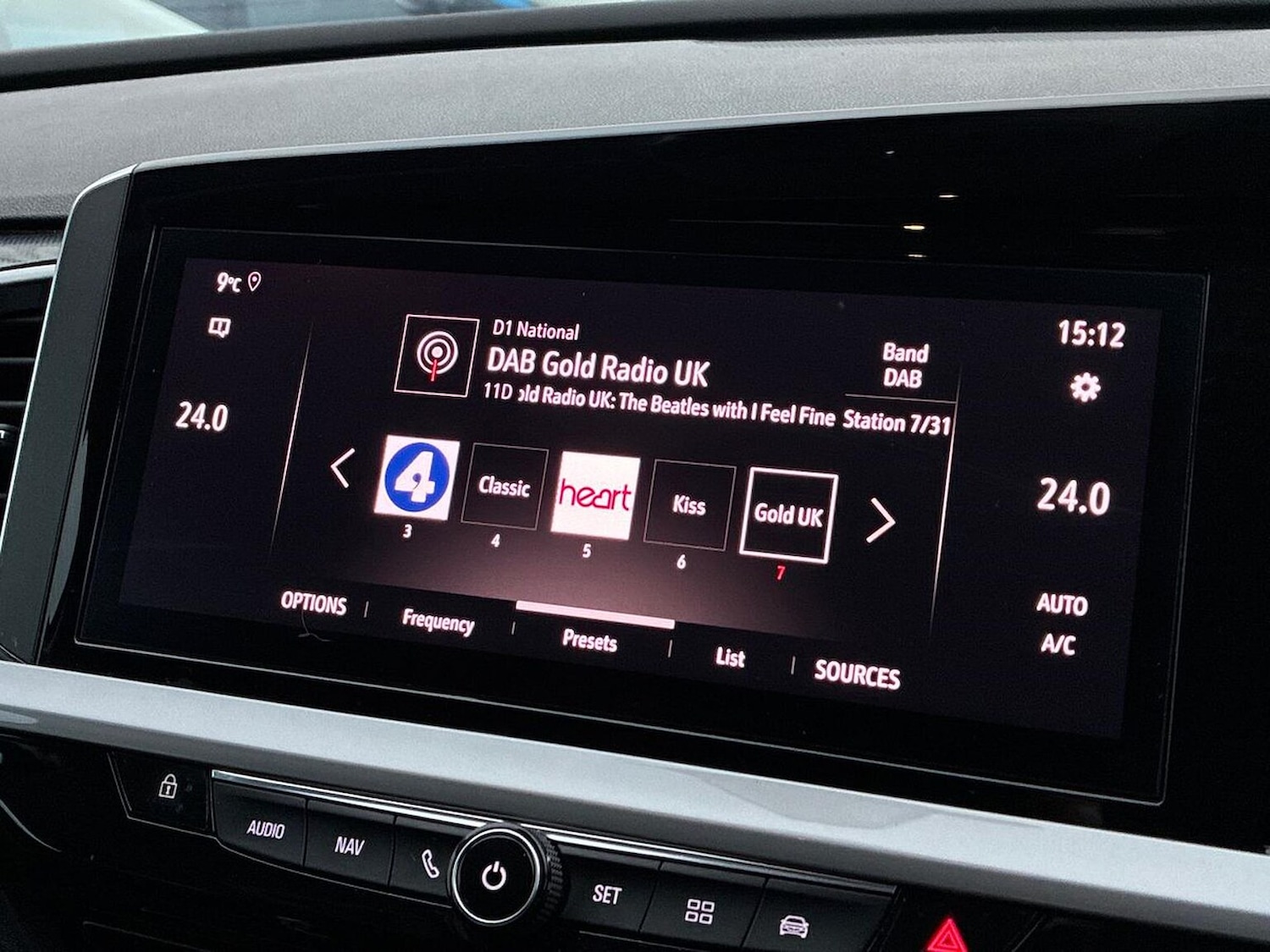 Used Vauxhall Grandland 2022 for sale - 76951235: Photo 25