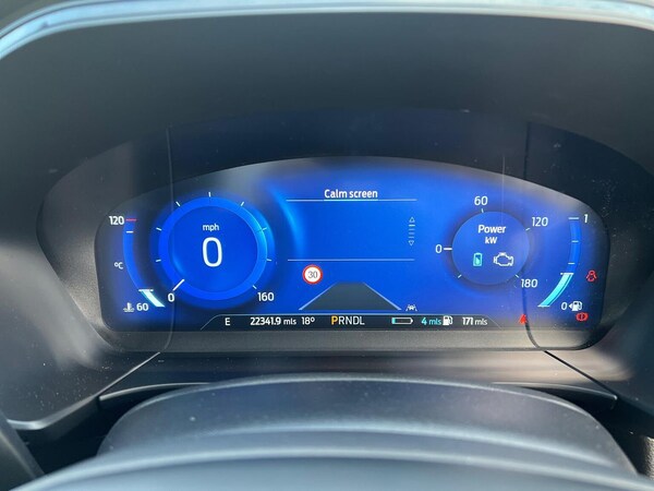 Used Ford Kuga 2022 for sale - 75975382: Photo 10