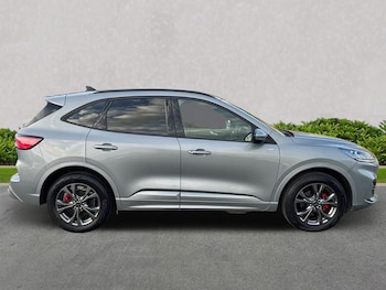 Used Ford Kuga 2022 for sale - 75975382: Photo 3