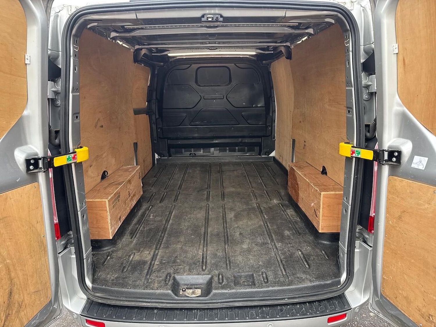 Used Ford Transit Custom 2023 for sale - 78057144: Photo 15