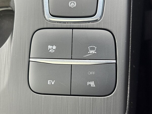 Used Ford Kuga 2022 for sale - 75956892: Photo 22