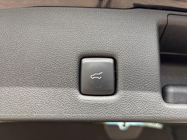Used Ford Kuga 2022 for sale - 75956892: Photo 31
