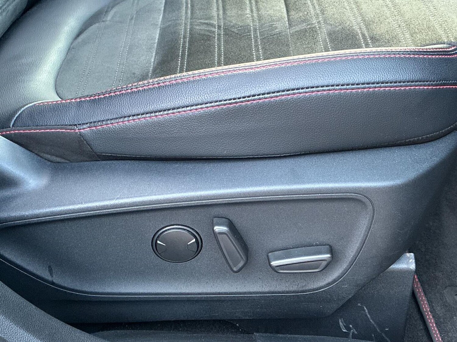 Used Ford Kuga 2023 for sale - 78121826: Photo 32