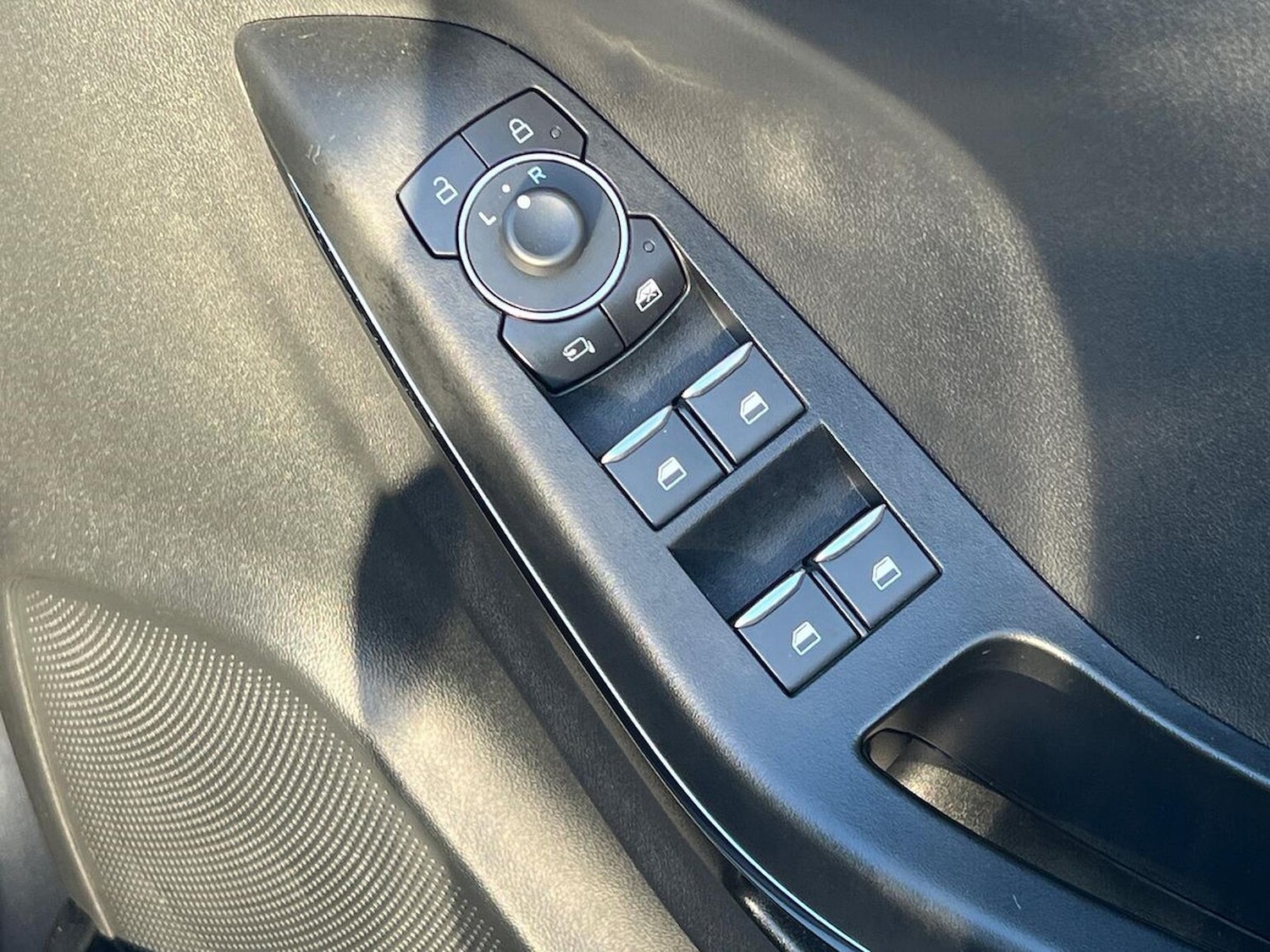 Used Ford Puma 2023 for sale - 76935398: Photo 21