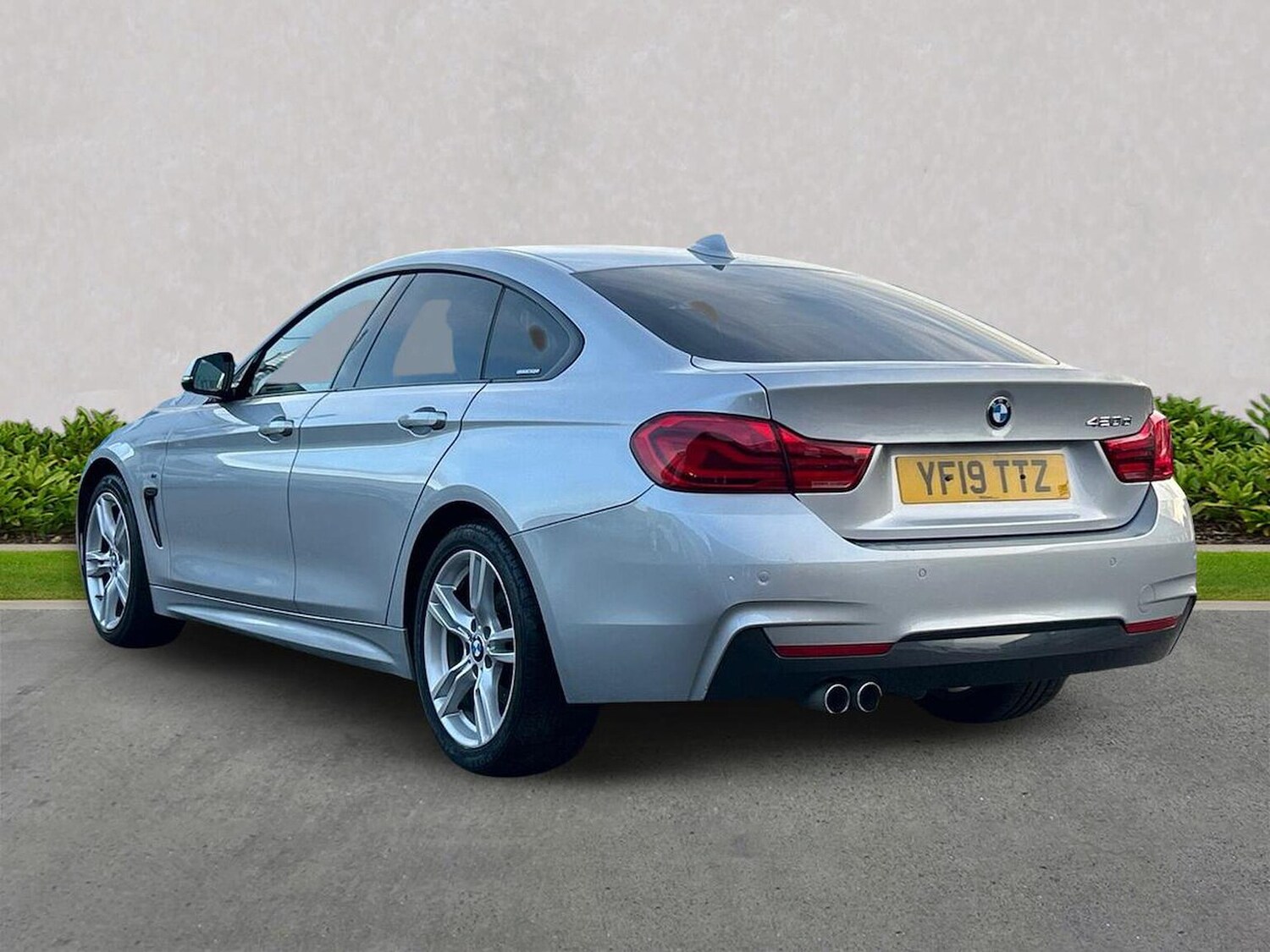 Used BMW 4 Series 2019 for sale - 76583243: Photo 2