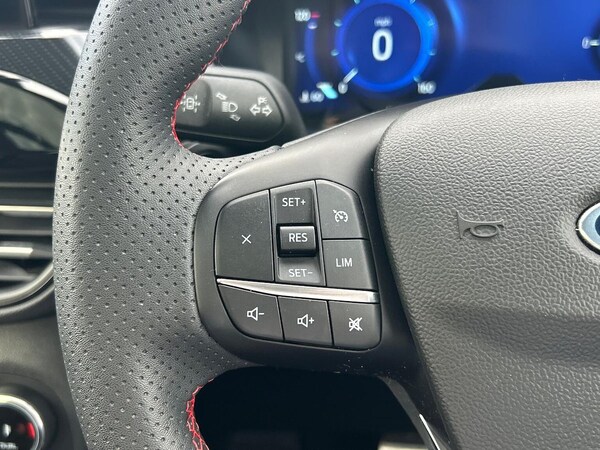 Used Ford Kuga 2023 for sale - 76134279: Photo 26