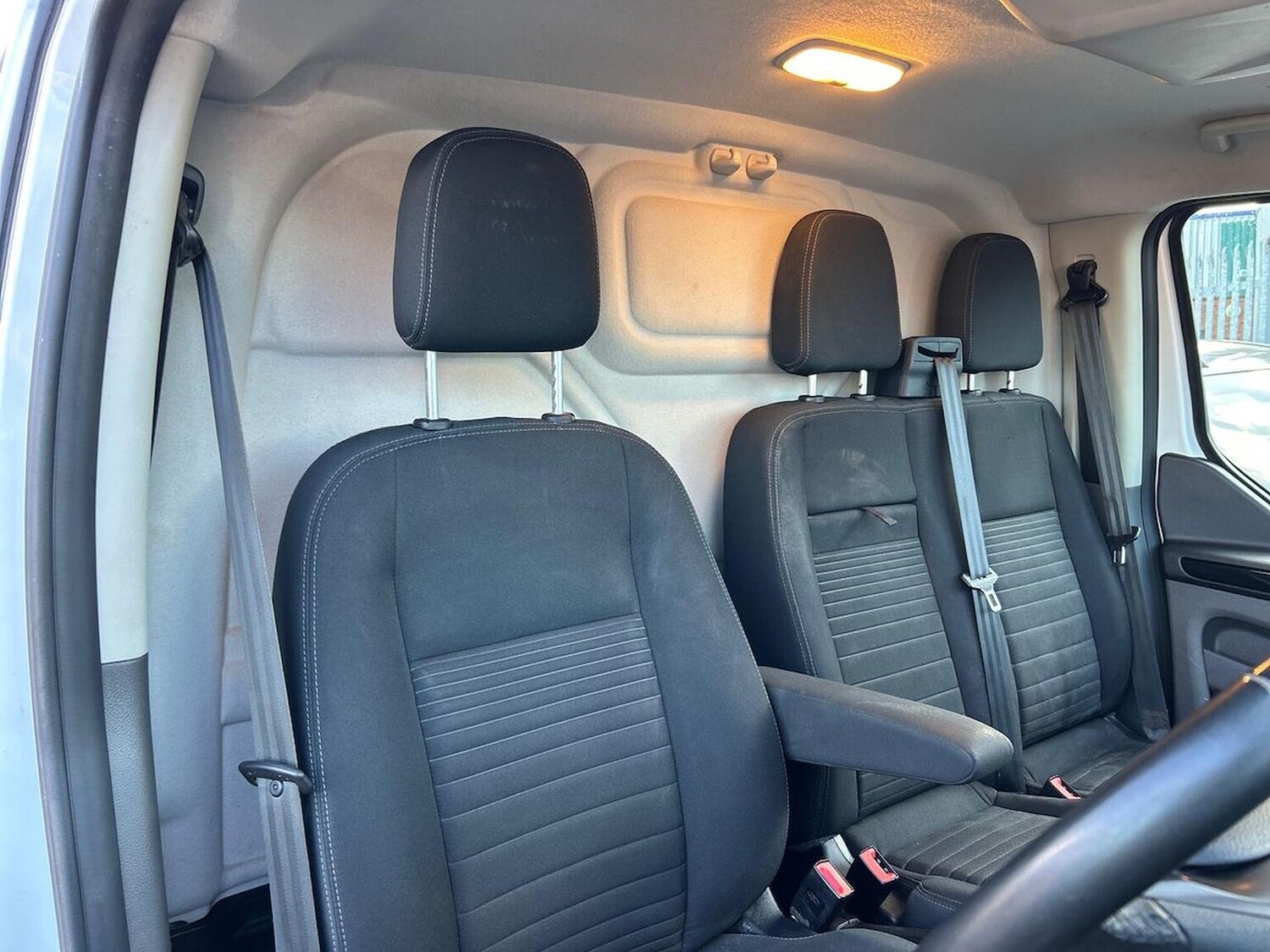 Used Ford Transit Custom 2022 for sale - 76170679: Photo 16