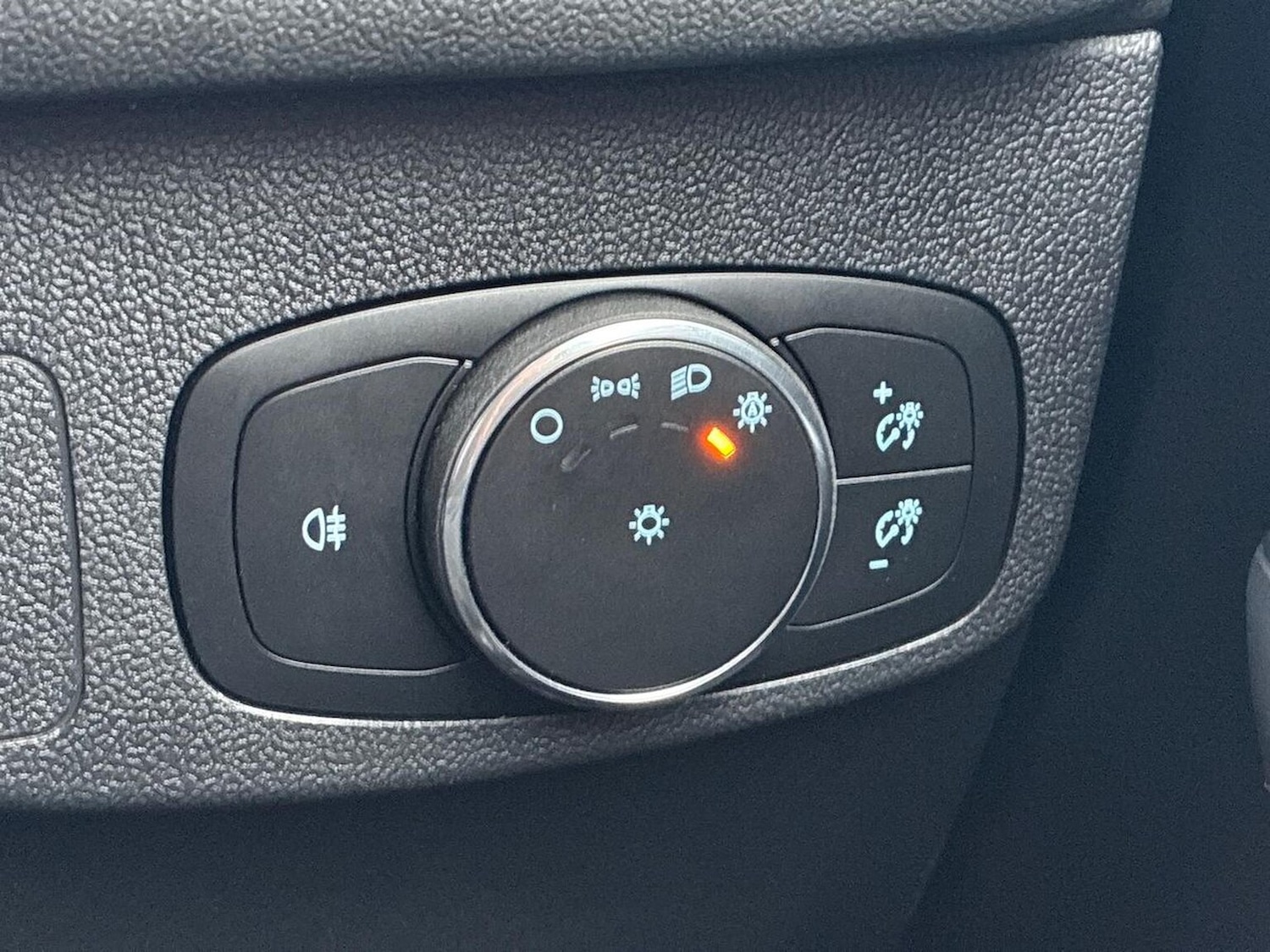 Used Ford Focus 2022 for sale - 77721409: Photo 22