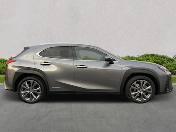 Used Lexus UX 2019 for sale - 76187198: Photo 3