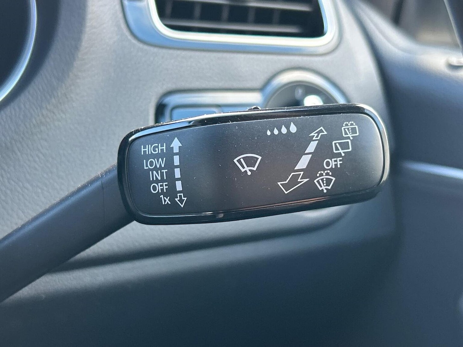 Used Volkswagen Polo 2016 for sale - 76517937: Photo 29