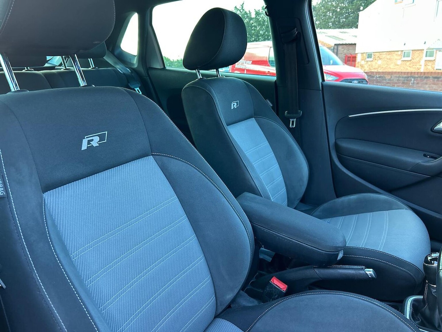 Used Volkswagen Polo 2016 for sale - 76517937: Photo 30