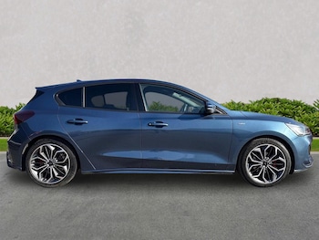 Used Ford Focus 2025 for sale - 78242937: Photo