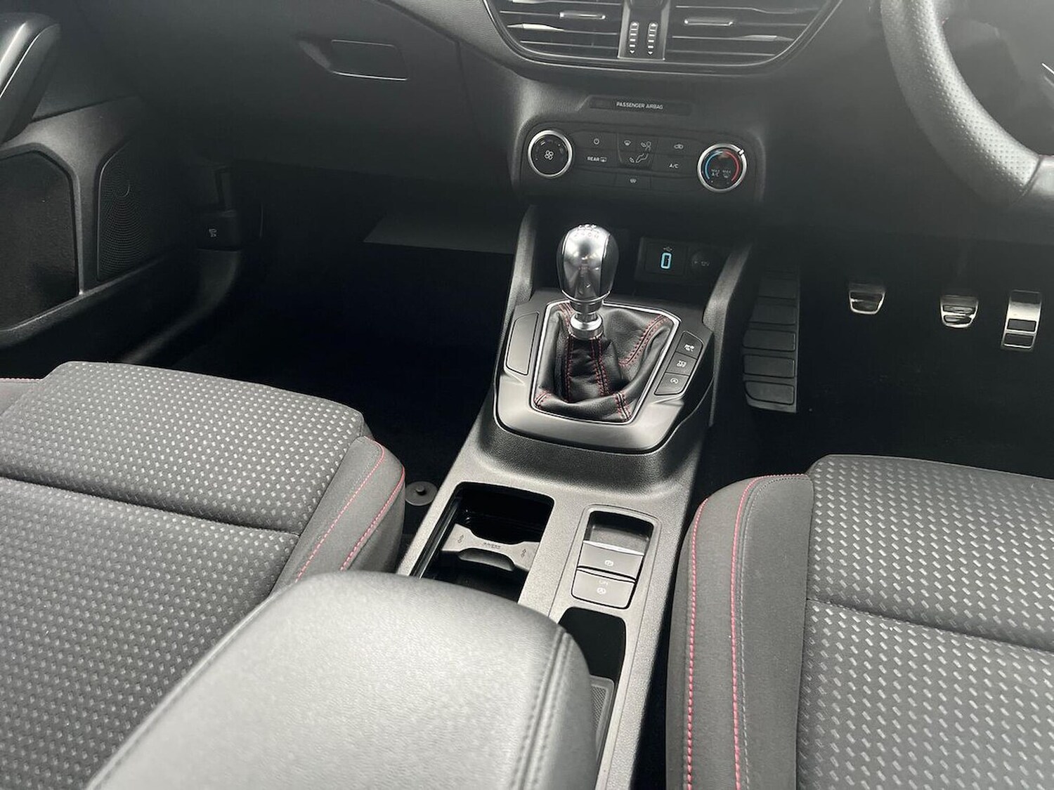 Used Ford Focus 2019 for sale - 76430754: Photo 13