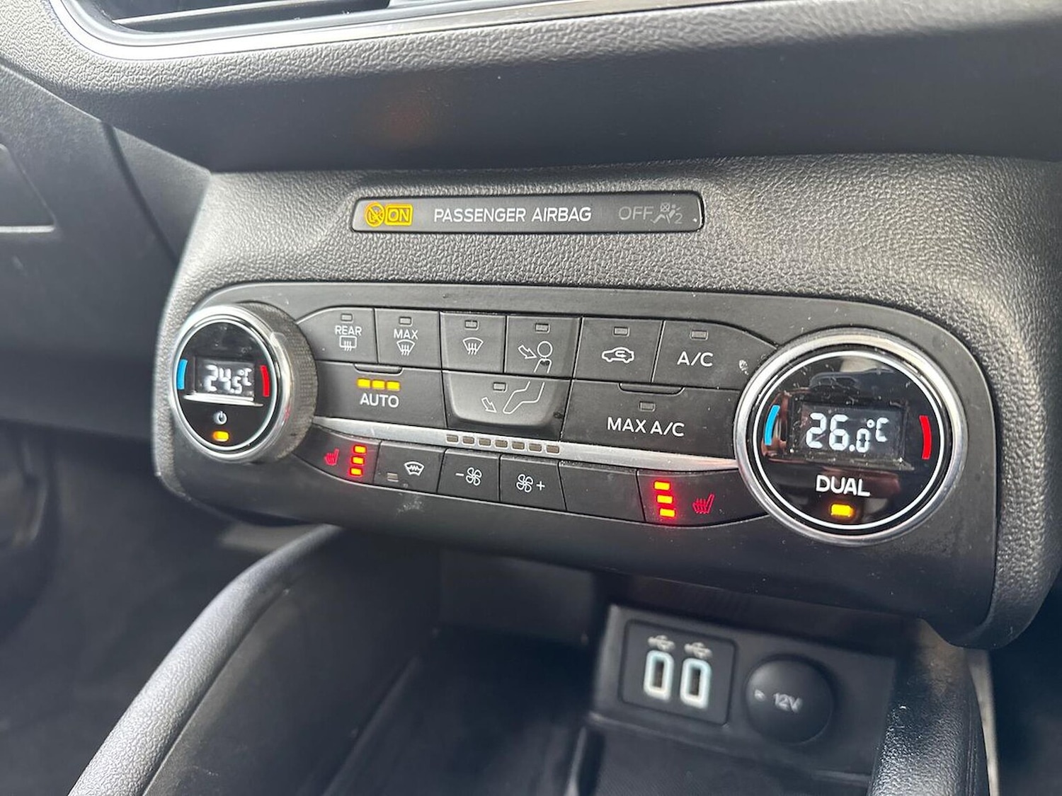 Used Ford Focus 2021 for sale - 76293125: Photo 12
