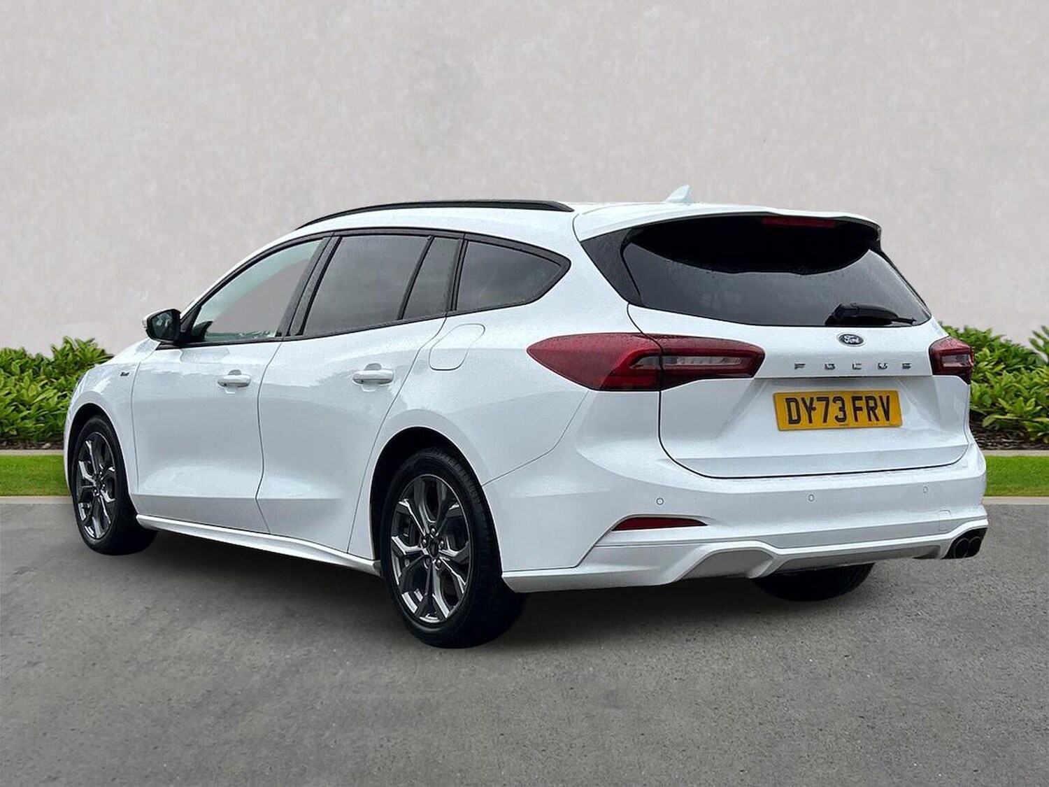 Used Ford Focus 2023 for sale - 76681676: Photo 2