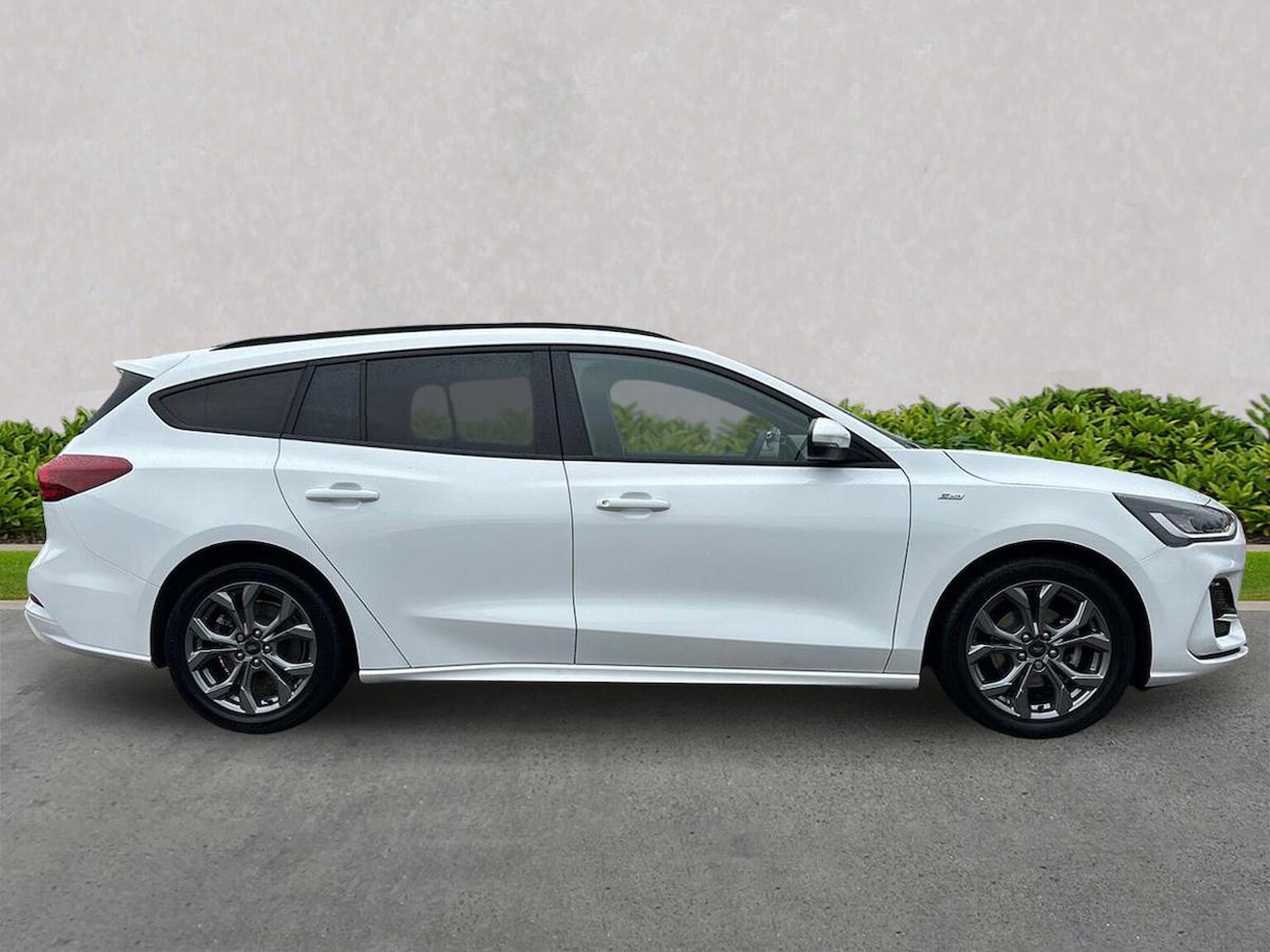 Used Ford Focus 2023 for sale - 76681676: Photo 3