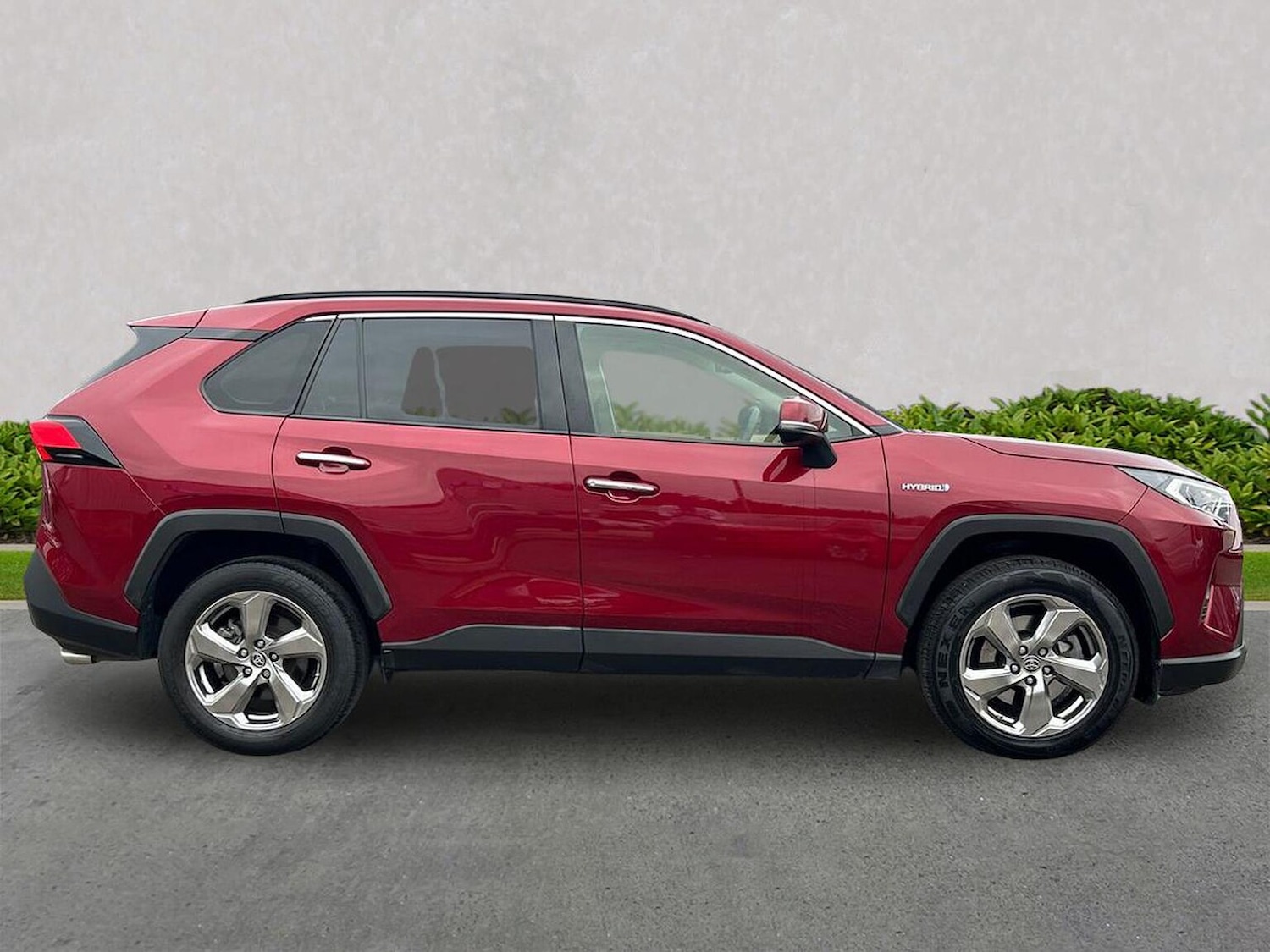 Used Toyota RAV4 2019 for sale - 76198458: Photo 3