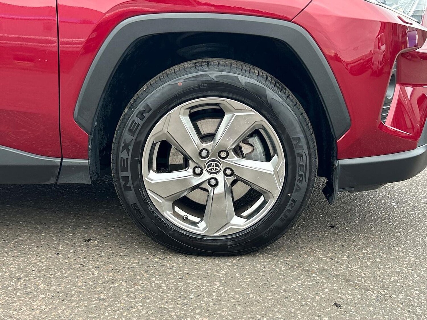 Used Toyota RAV4 2019 for sale - 76198458: Photo 6