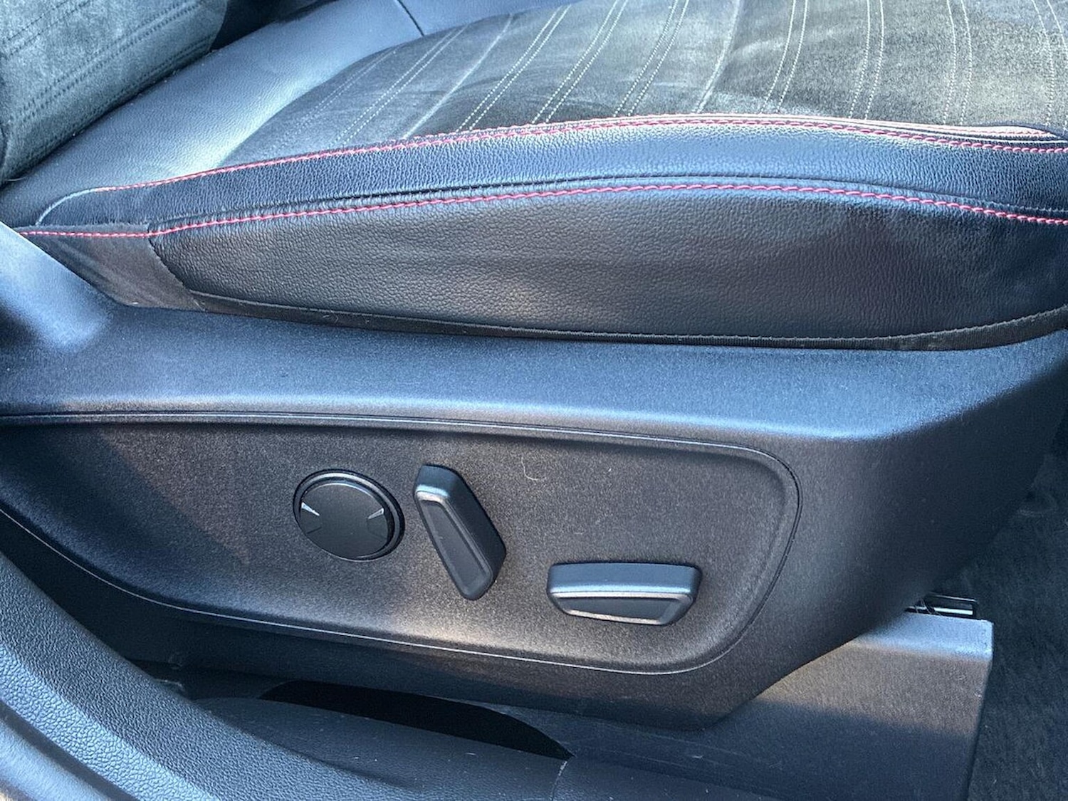 Used Ford Kuga 2022 for sale - 77003690: Photo 32