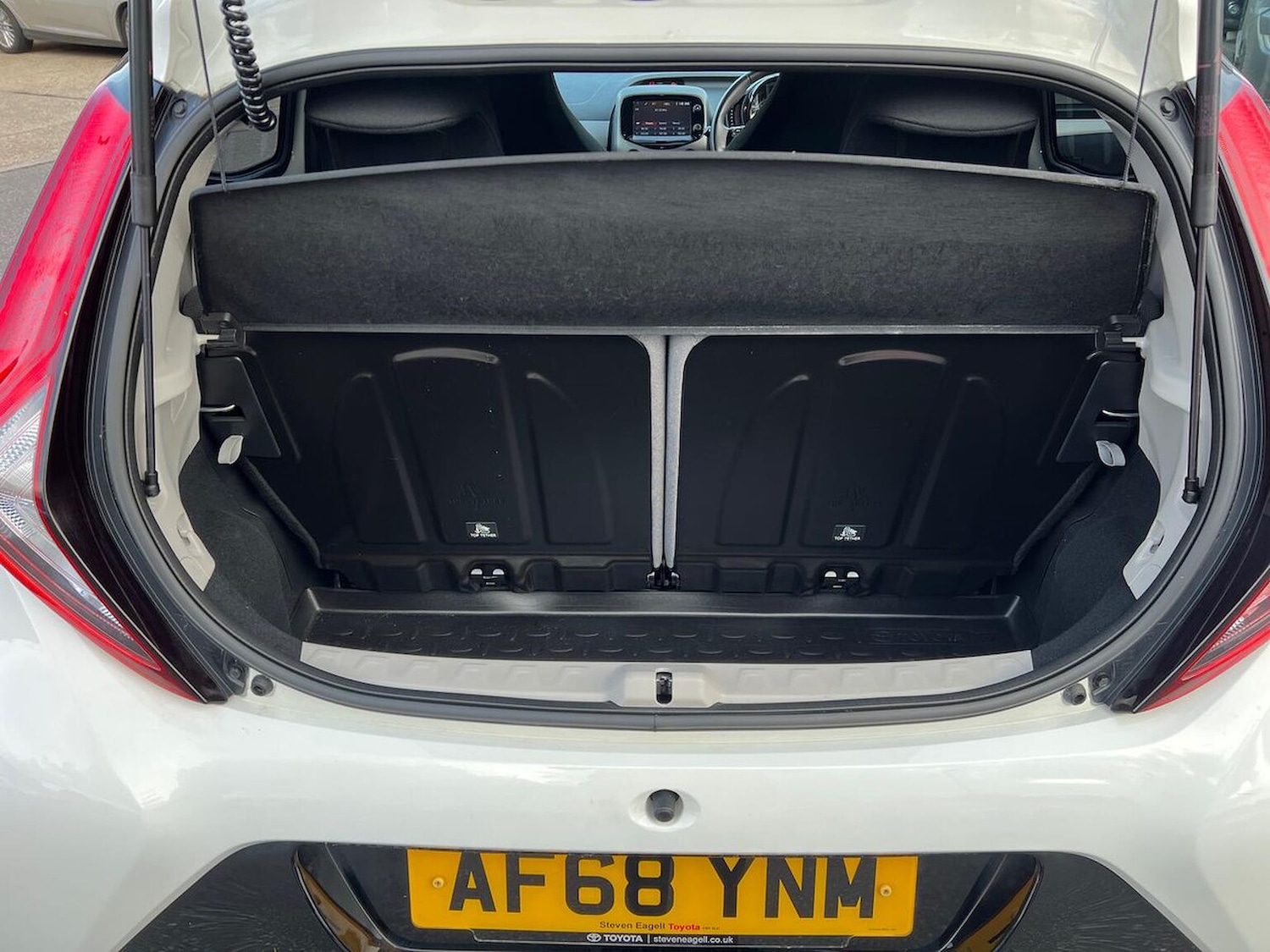 Used Toyota AYGO 2018 for sale - 76352504: Photo 17