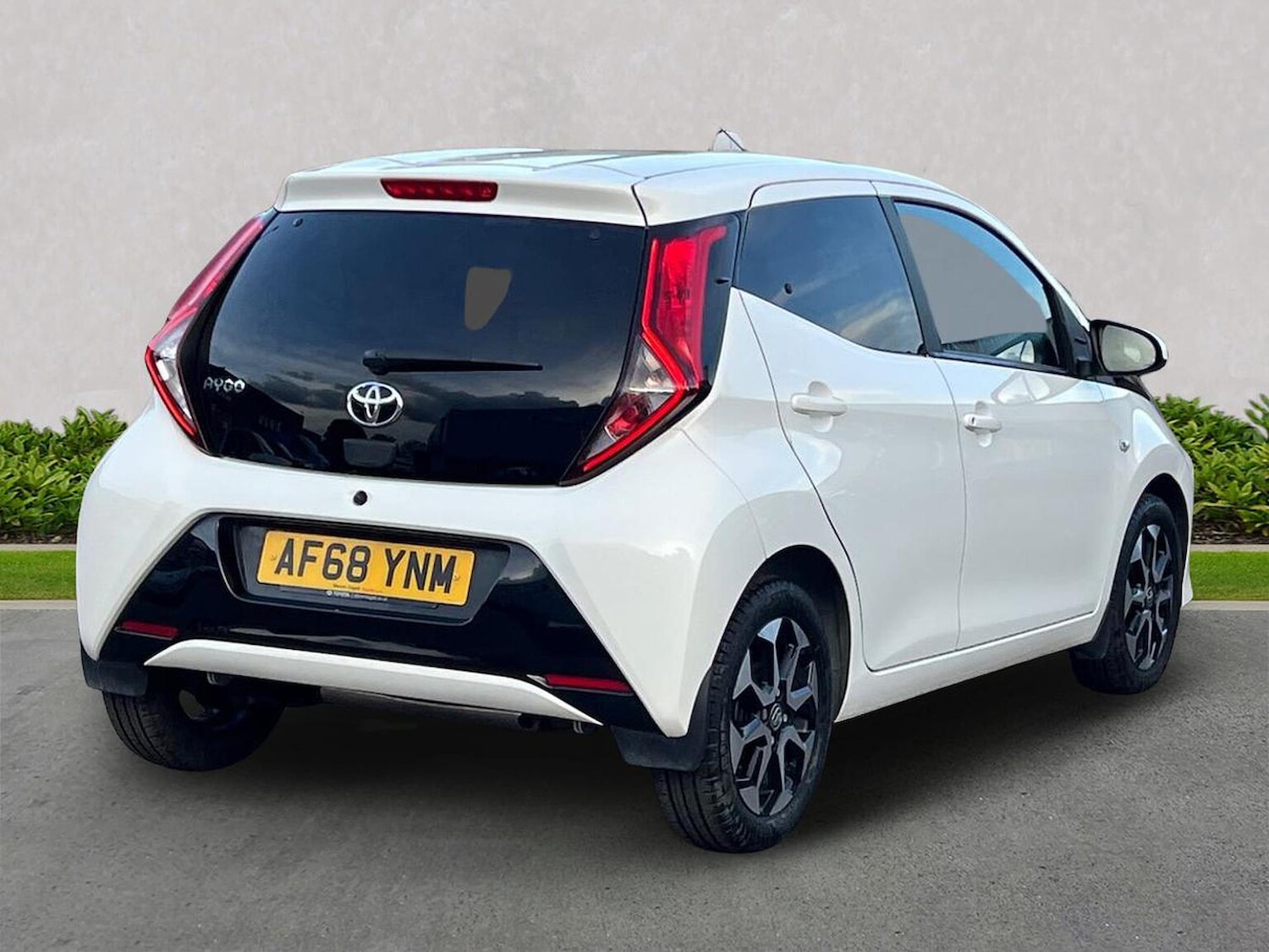 Used Toyota AYGO 2018 for sale - 76352504: Photo 18