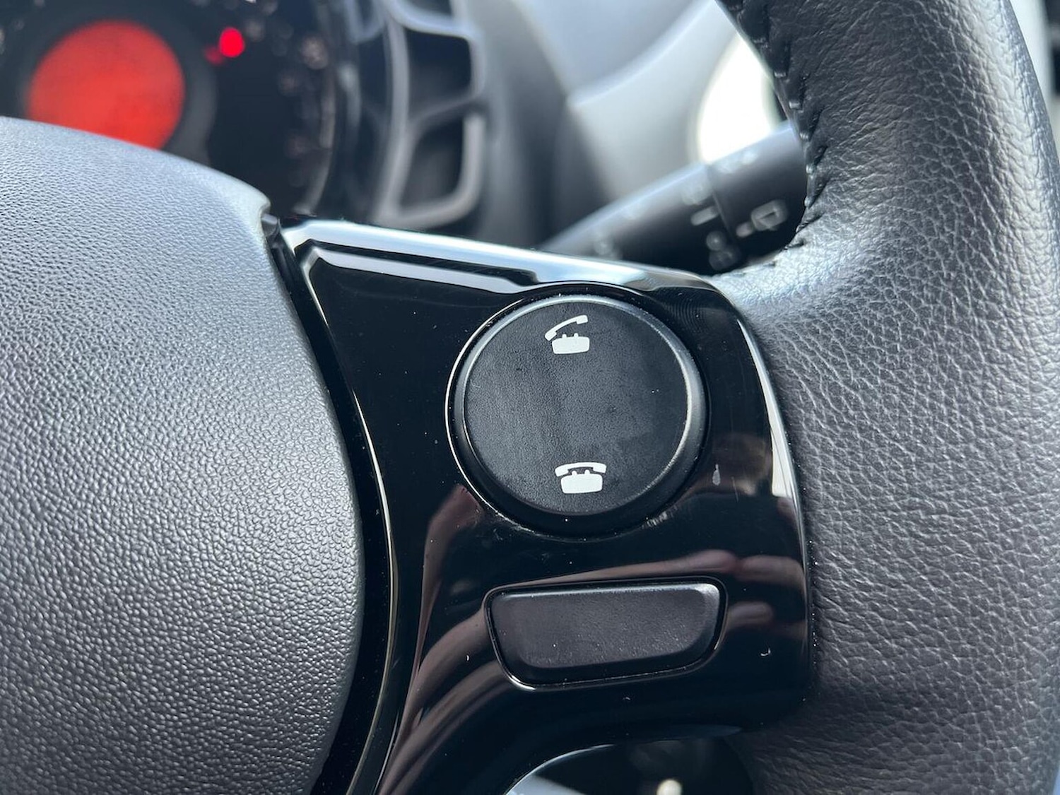 Used Toyota AYGO 2018 for sale - 76352504: Photo 27