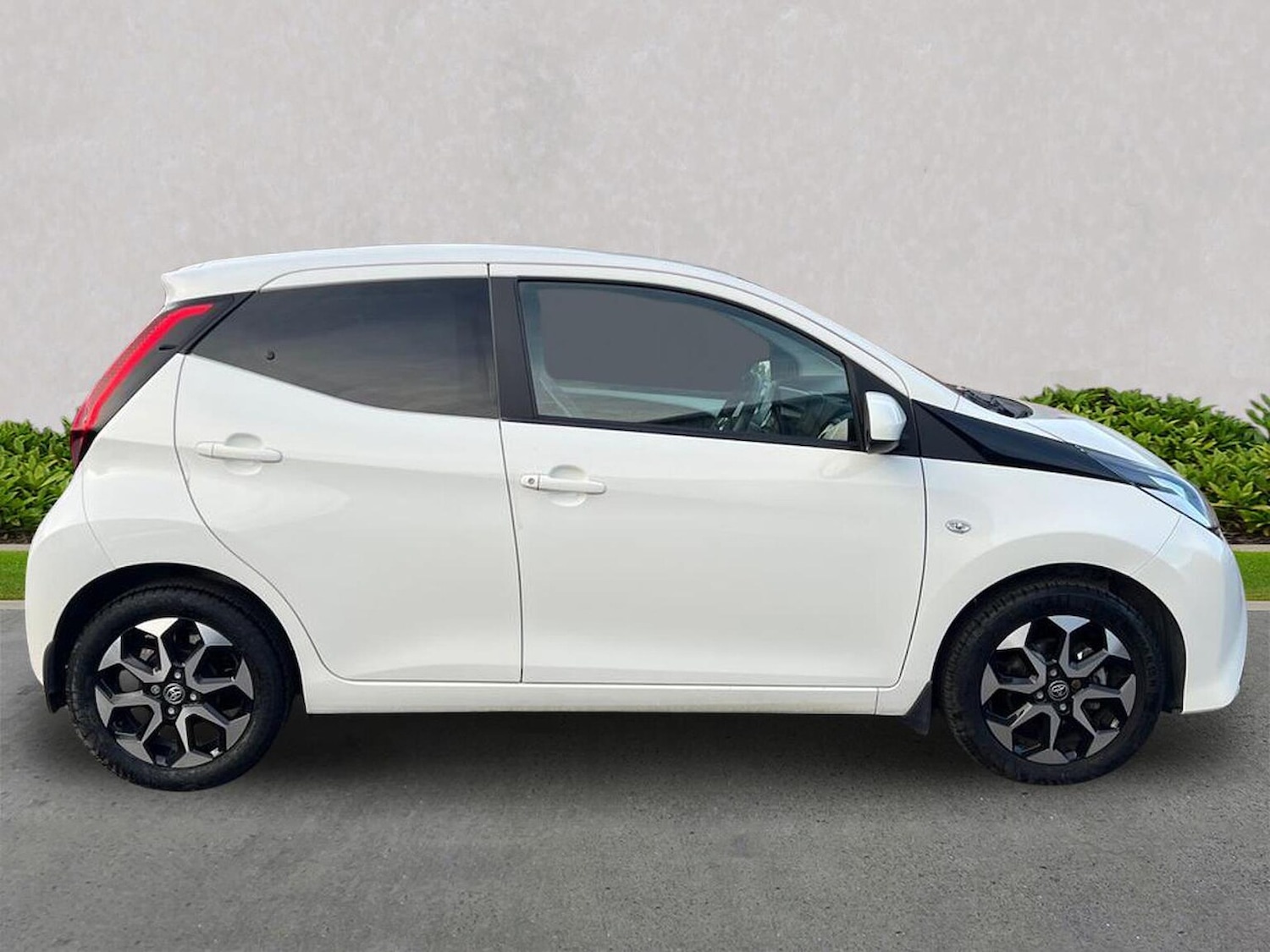 Used Toyota AYGO 2018 for sale - 76352504: Photo 3