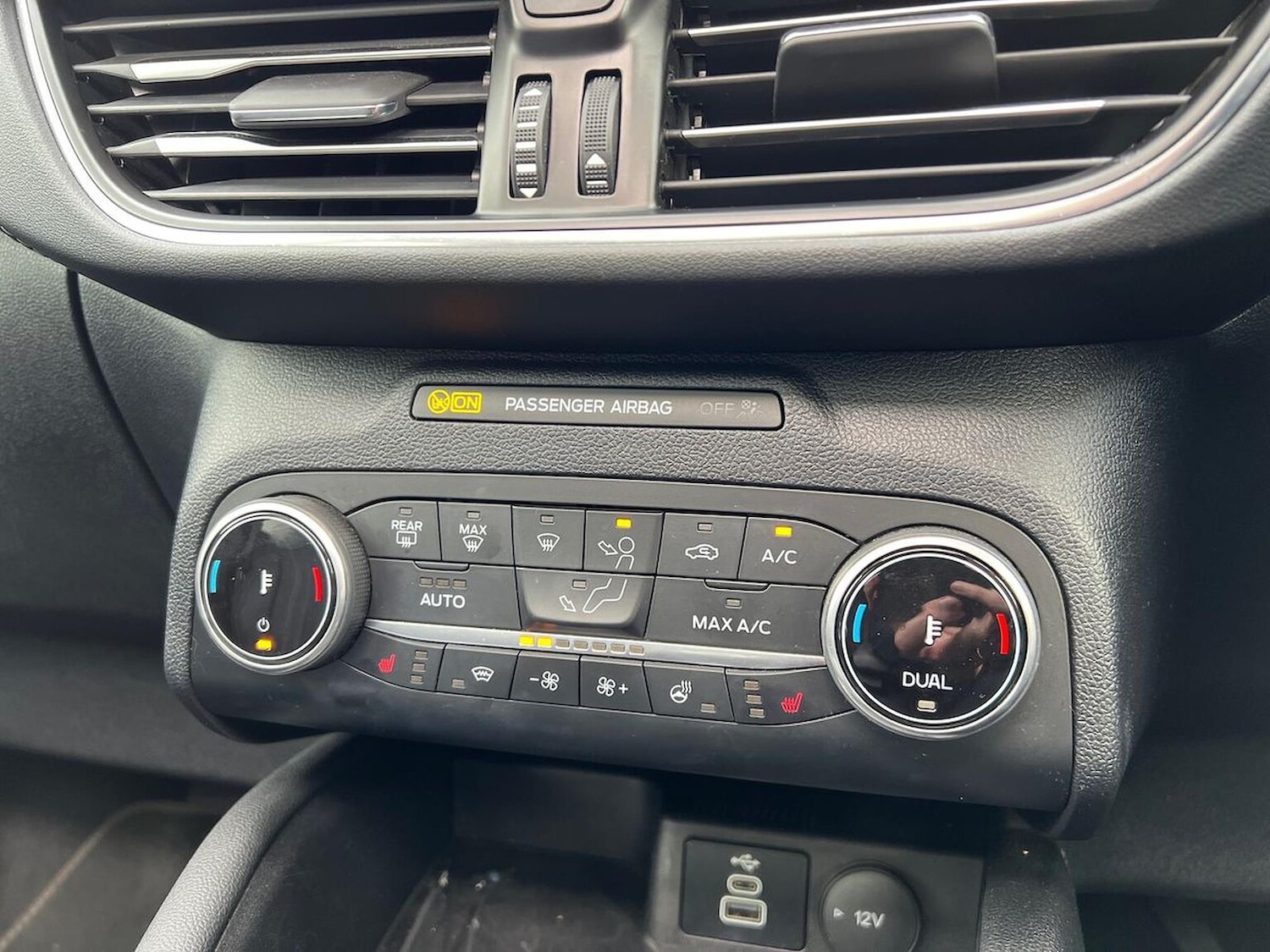 Used Ford Kuga 2023 for sale - 76340554: Photo 12