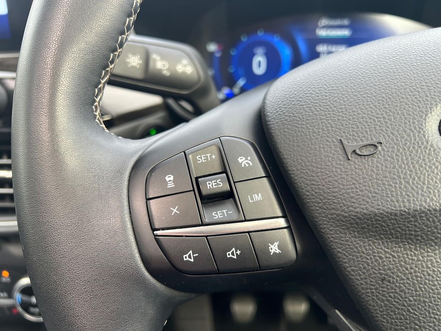 Used Ford Kuga 2023 for sale - 76340554: Photo 26