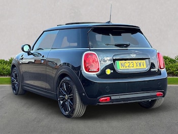 Used MINI Hatch 2023 for sale - 79185551: Photo