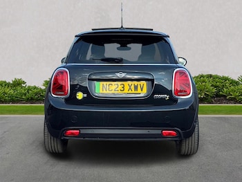 Used MINI Hatch 2023 for sale - 79185551: Photo