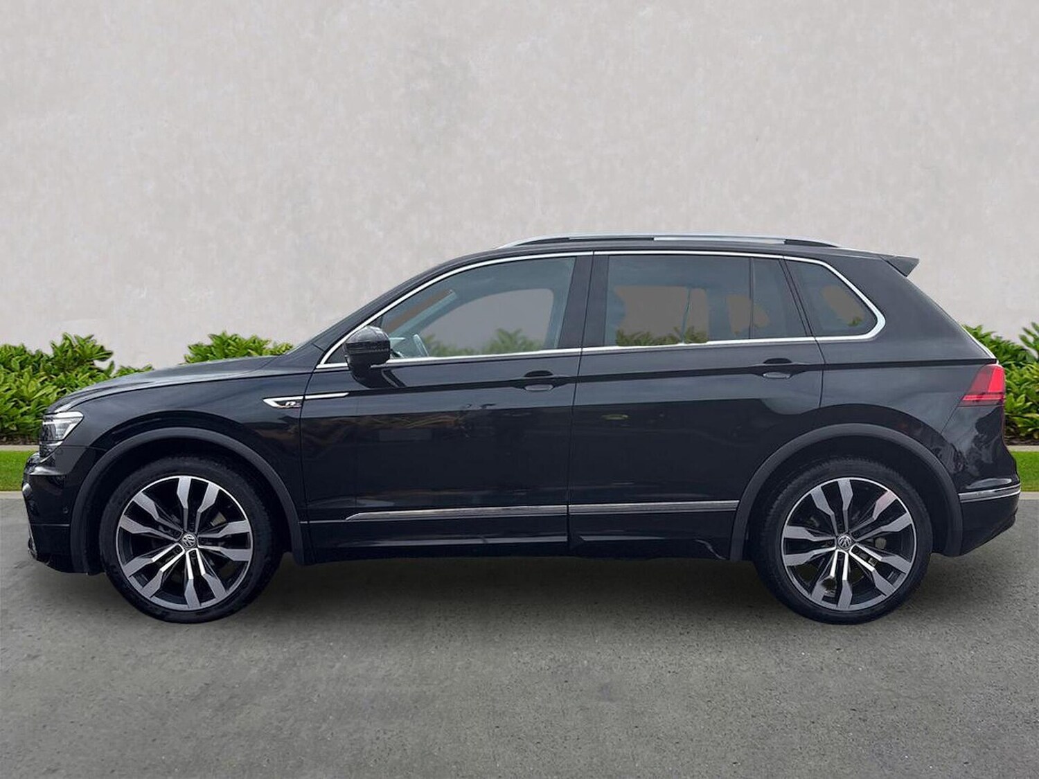 Used Volkswagen Tiguan 2019 for sale - 76379039: Photo 19