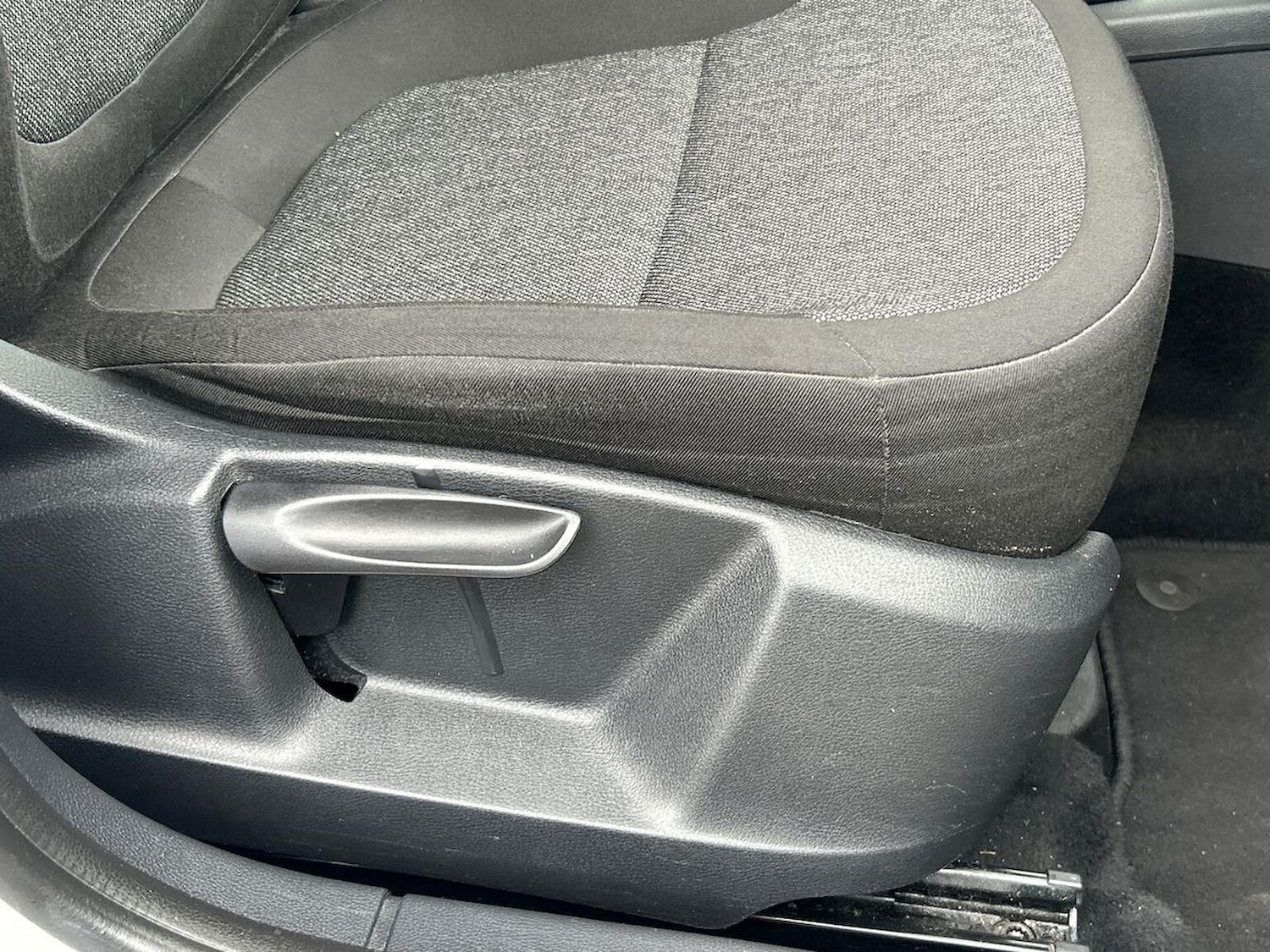 Used Skoda Yeti 2017 for sale - 76536667: Photo 30