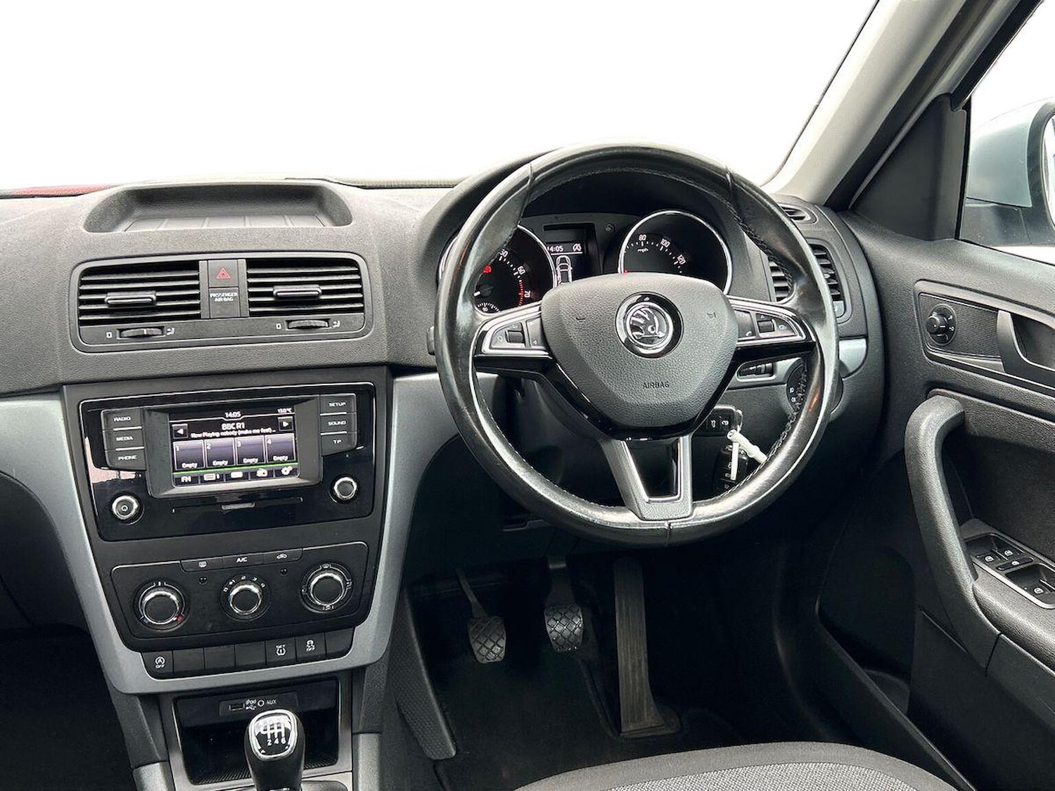 Used Skoda Yeti 2017 for sale - 76536667: Photo 9