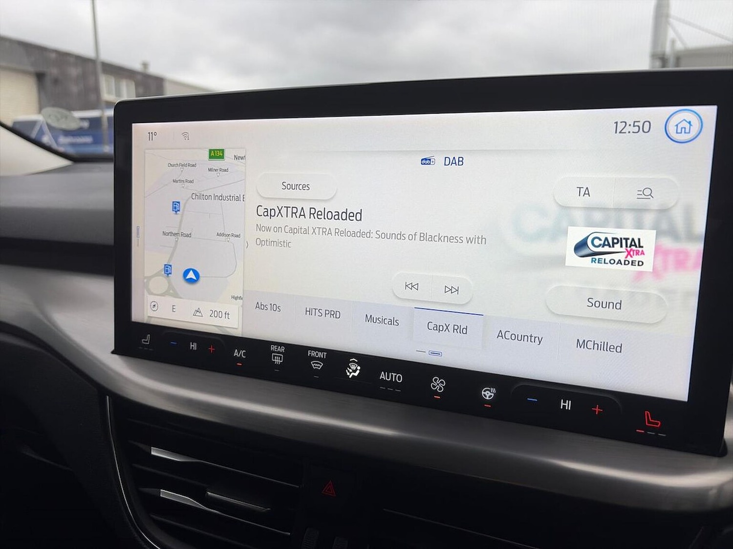 Used Ford Focus 2023 for sale - 76920066: Photo 11