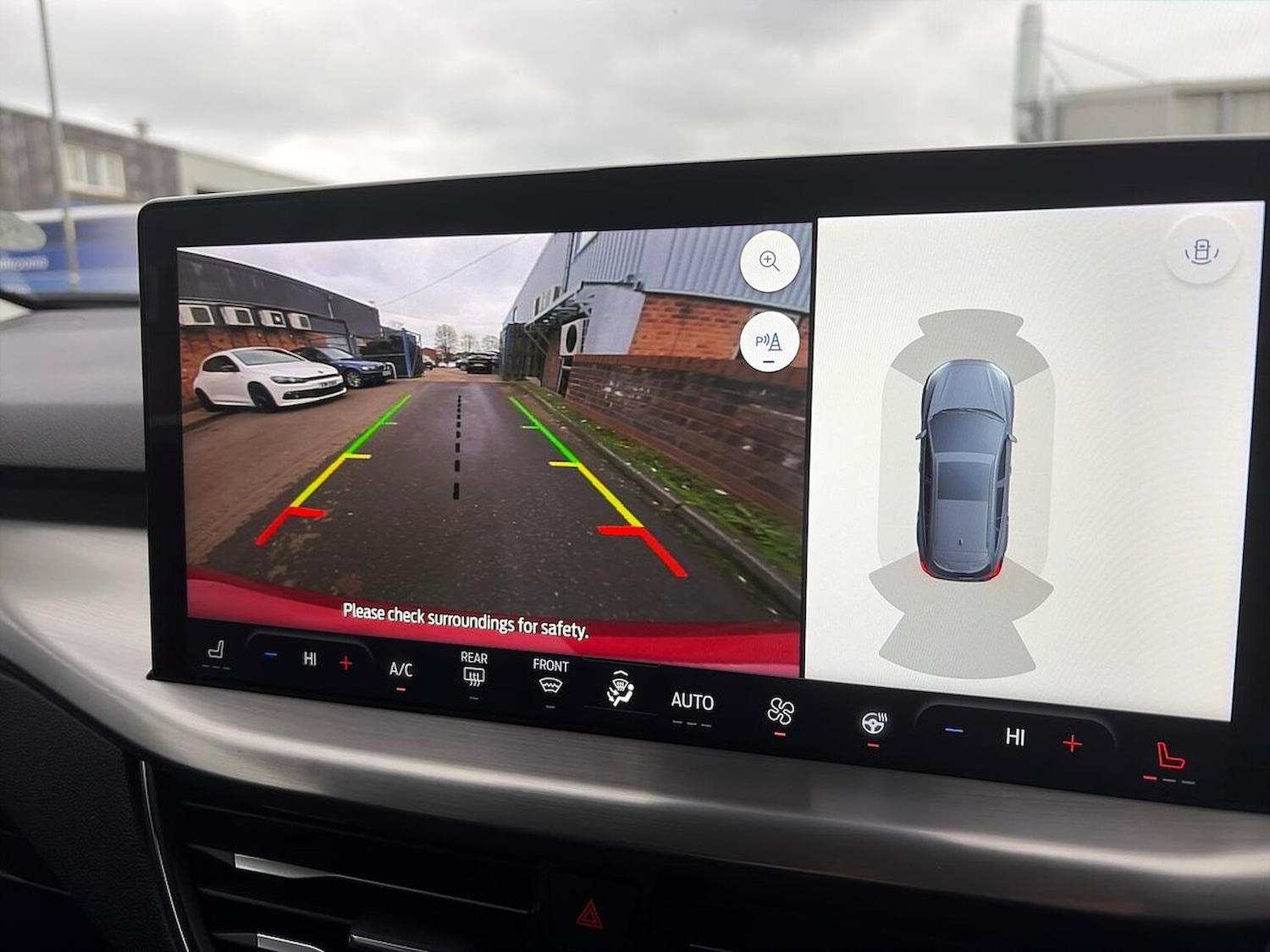 Used Ford Focus 2023 for sale - 76920066: Photo 23