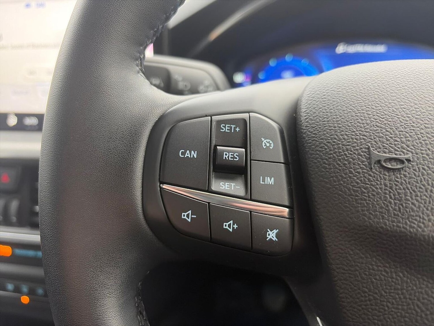 Used Ford Focus 2023 for sale - 76920066: Photo 26