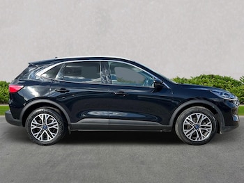Used Ford Kuga 2022 for sale - 76057940: Photo 3