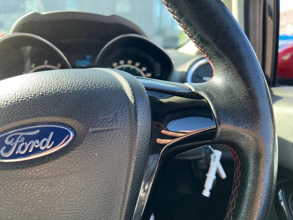 Used Ford Fiesta 2016 for sale - 76070193: Photo 27