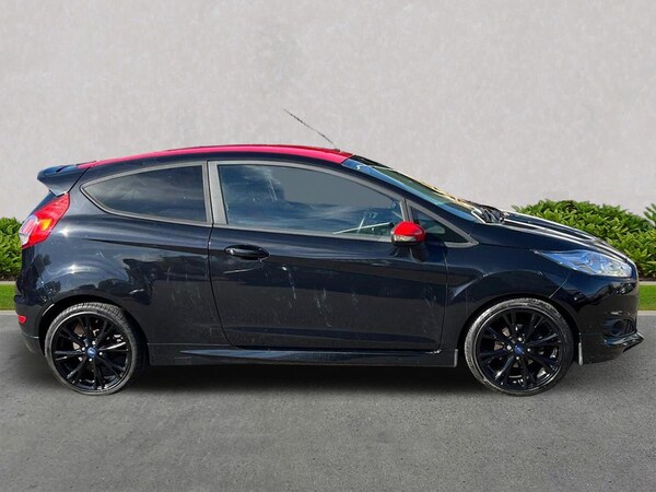 Used Ford Fiesta 2016 for sale - 76070193: Photo 3