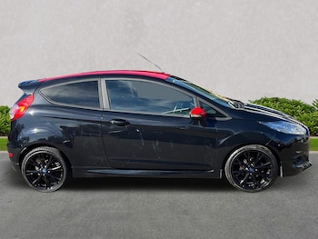 Used Ford Fiesta 2016 for sale - 76070193: Photo 3