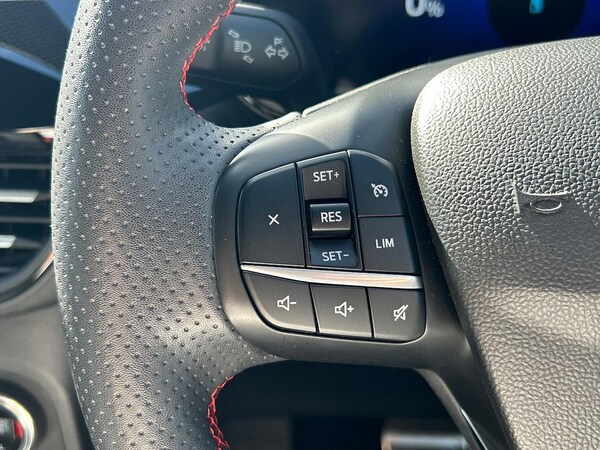 Used Ford Kuga 2022 for sale - 75644415: Photo 26